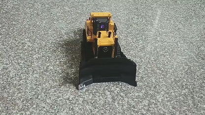 Huina Toys 1554 Remote Control RC Bulldozer Remote Distance 30 - 40 Meters Play Time 20 minutes Charging Time 180 minutes 3.7V 900mAh Rechargeable Battery (Included) 1:16 Scale