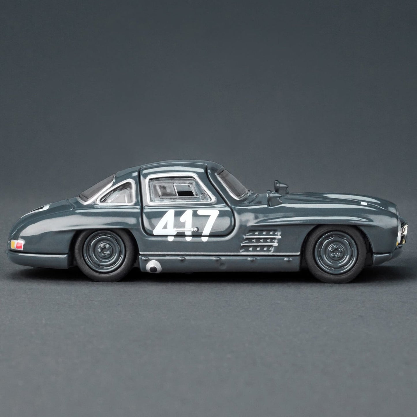 Hot Wheels Mercedes-Benz 300 SL (With Protector )