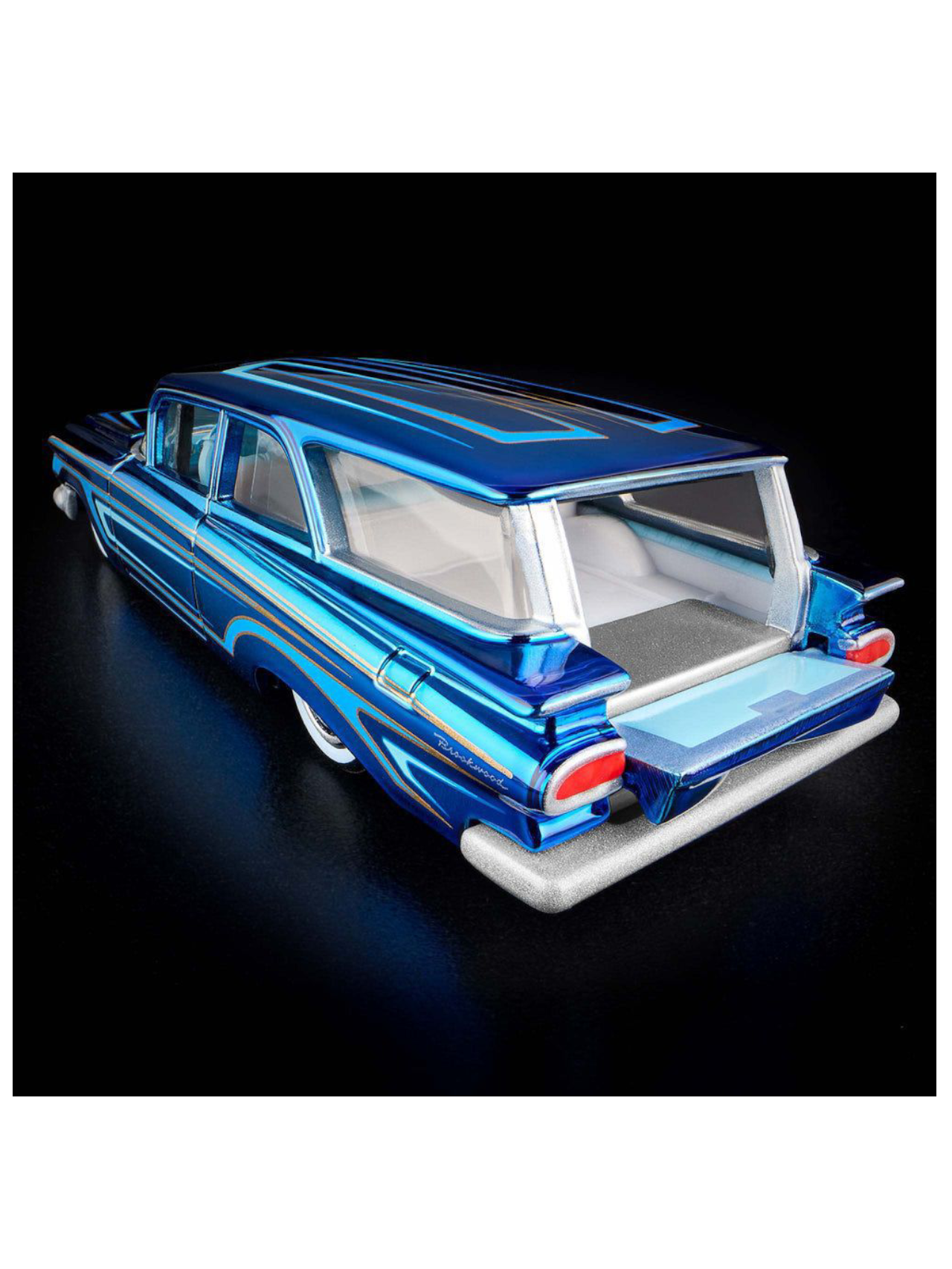 HotWheels Chevrolet 1959 Brookwood RLC 1:64 RLC (With Acrylic Case)