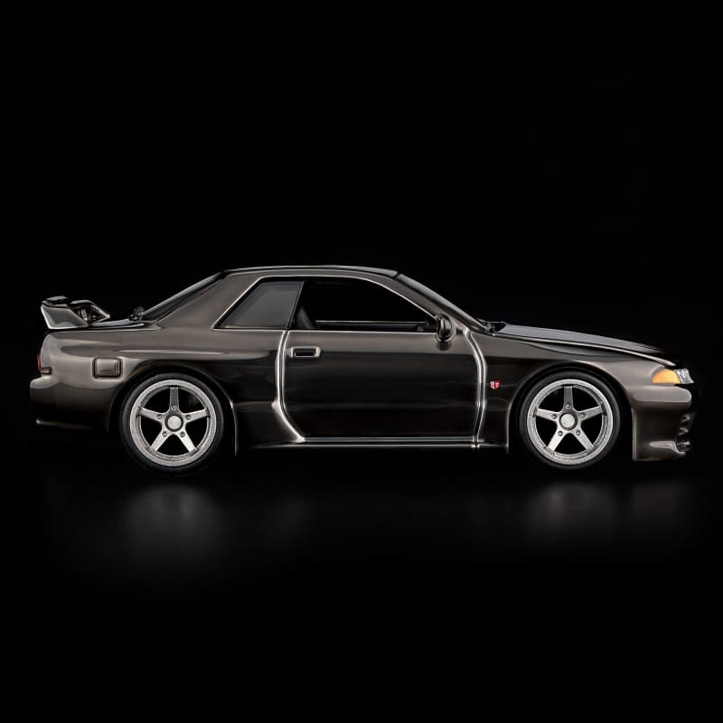Pre-Order HotWheels Nissan Skyline GT-R (BNR32) Imported Premium RLC 1:64 Scale (ETA: December 2026 End)