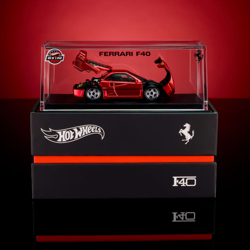 HotWheels RLC Ferrari F40 Sports Car With Diteling Diecast Model 1:64 Scale Color -Red Line Club Opening Rear Clamshell With Engine Detail And Front Bonnet Premium Car