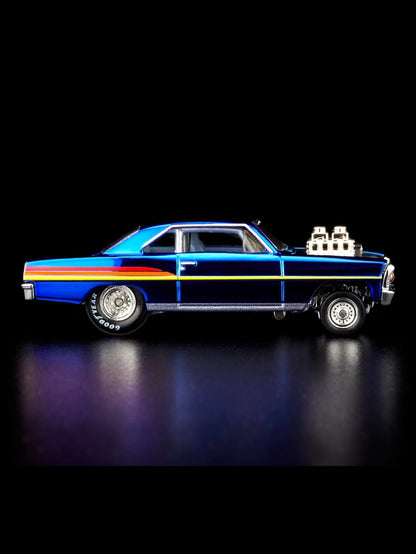 HotWheels 66 Super Nova RLC 1:64 Scale (With Protector)