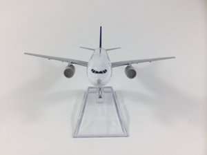 Aircraft Model Singapore Airlines Boeing 777 Model Airplane Metal Diecast 16cm (code 143)