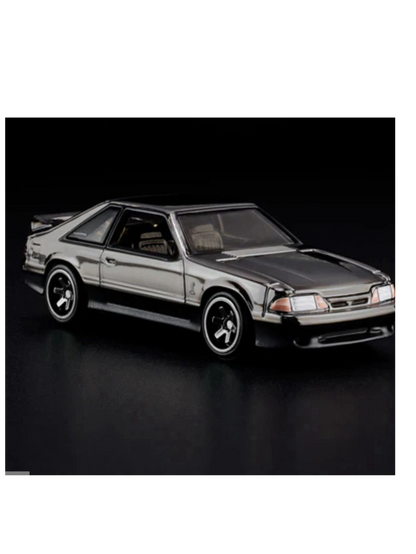 HotWheels 1993 Ford Mustang Cobra R RLC 1:64 Scale (With Protector)