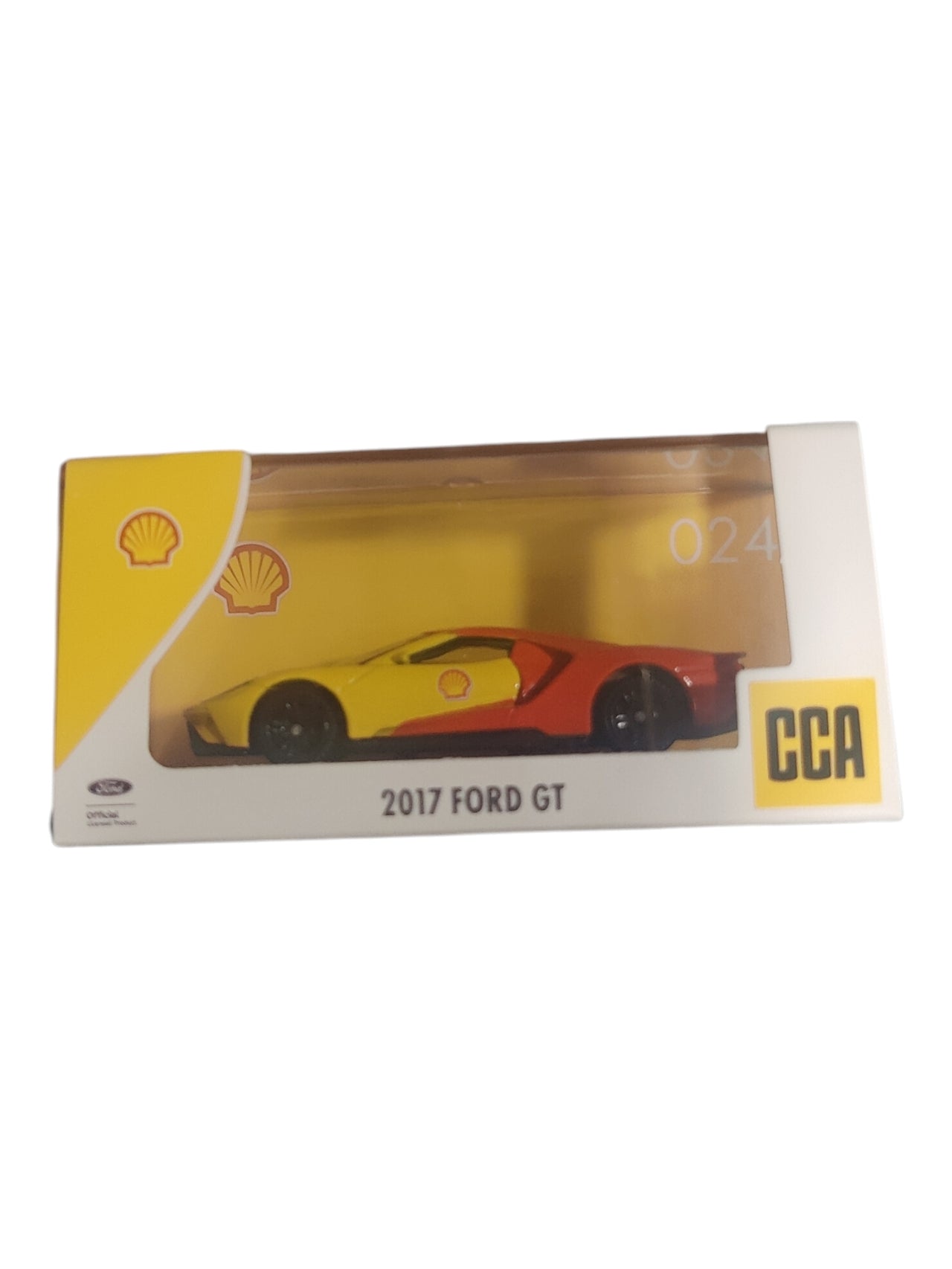CCA 2017 Ford gt 1:64 Scale (with acrylic case)