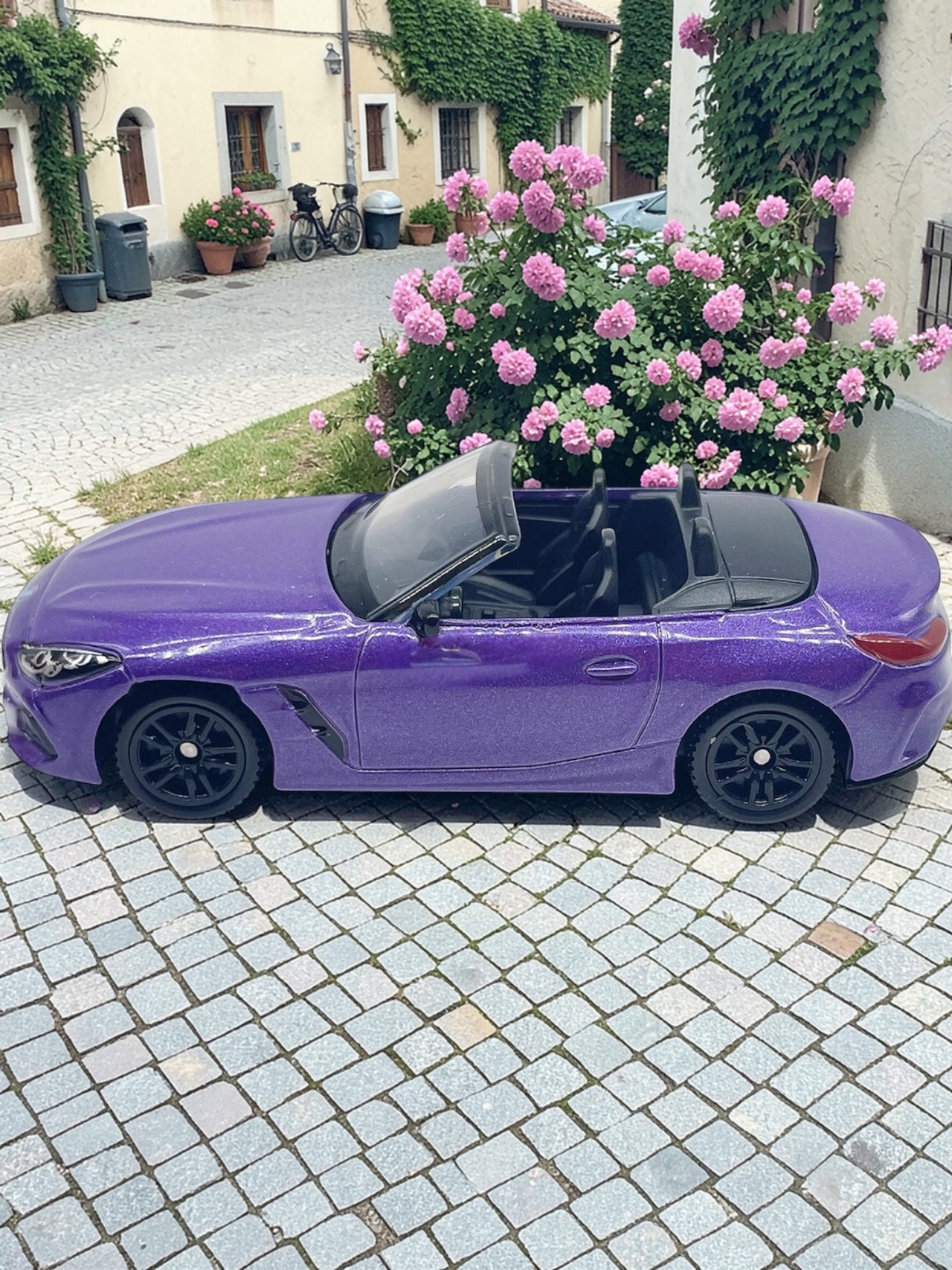 CCA BMW Z4 M40i Diecast Model with box 1:57 Scale S13-02