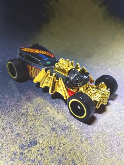 HotWheels 'STREET CREEPER' Imported Mainline 1:64 Scale Super Treasure Hunt (With protector)