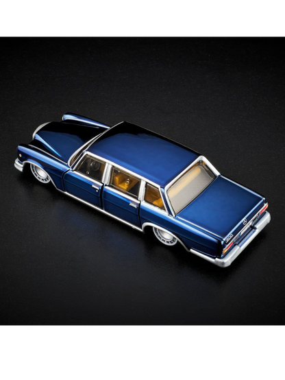 HotWheels Mercedes-Benz 600 RLC 1:64 Scale (With Acrylic Case)