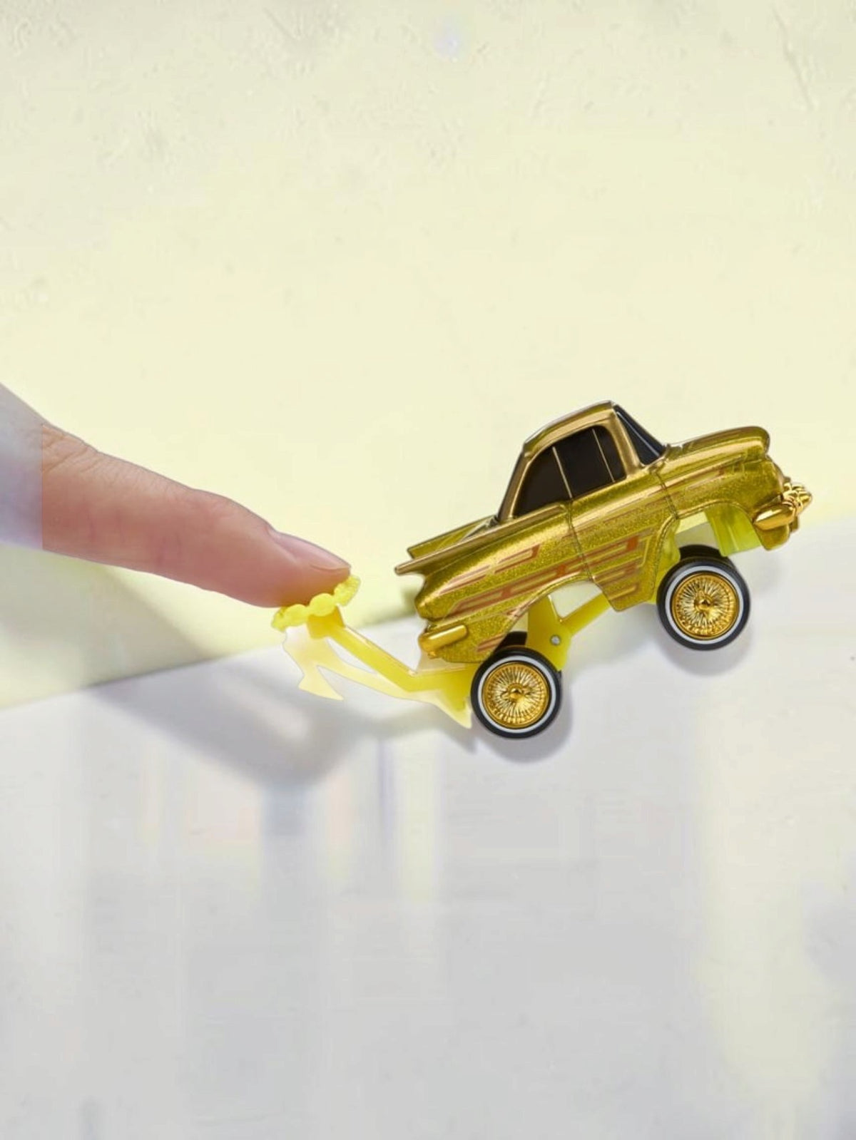 Lowriders Car Tuned Series 3 – ’59 Chevy Impala | Hopper Chassis with LED Lighting | Limited Edition Die-Cast Model Car 1:64 Scale