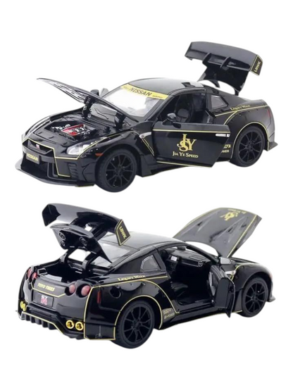 XQT Nissan GT-R R35 Alloy Car Simulation Die-Cast Model 1:22 Scale