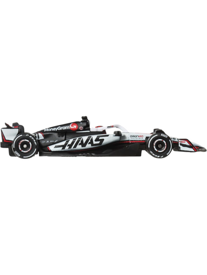 Hotwheels premium moneygram haas f1 team 2025 no 31 1:64 Scale JKD78
