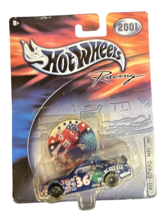 Hot Wheels 2001 racing pit board m & m' s 1/64 Scale