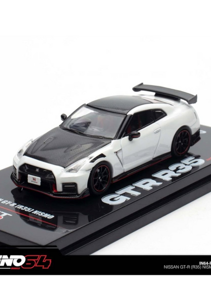 Inno64 Nissan GT-R (R35) Nismo Diecast 1:64 Scale (With Acrylic Case)