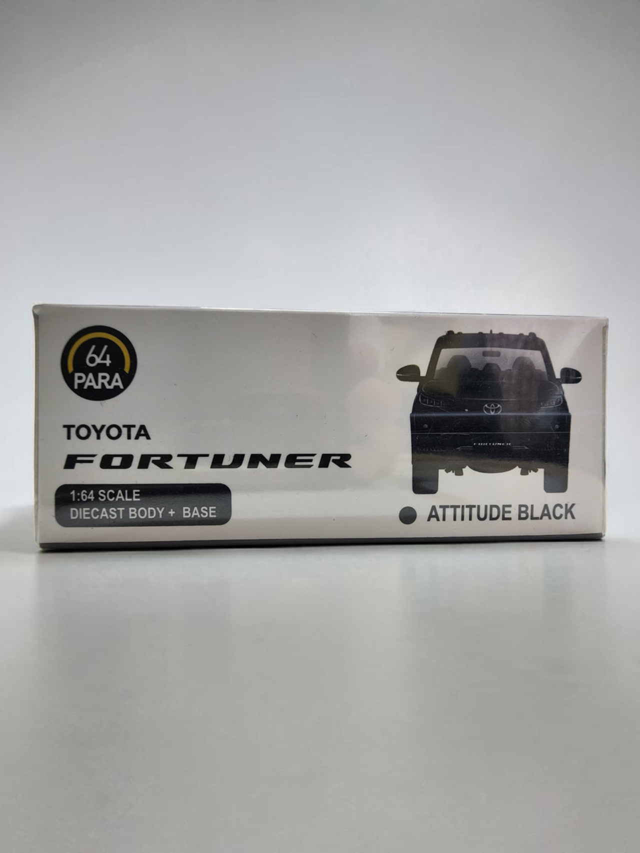 Para64 Toyota Fortuner Attitude Black Imported 1:64 Scale