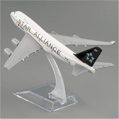 Aircraft Model Star Alliance, Avión De Aleación De Modelo Airplane B747, HS-TGW 16cm (code 130)