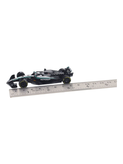 Bburago Formula 1 (F1) 2025 Mercedes-AMG F1 W16 E George Russell No-63 1:64 Scale