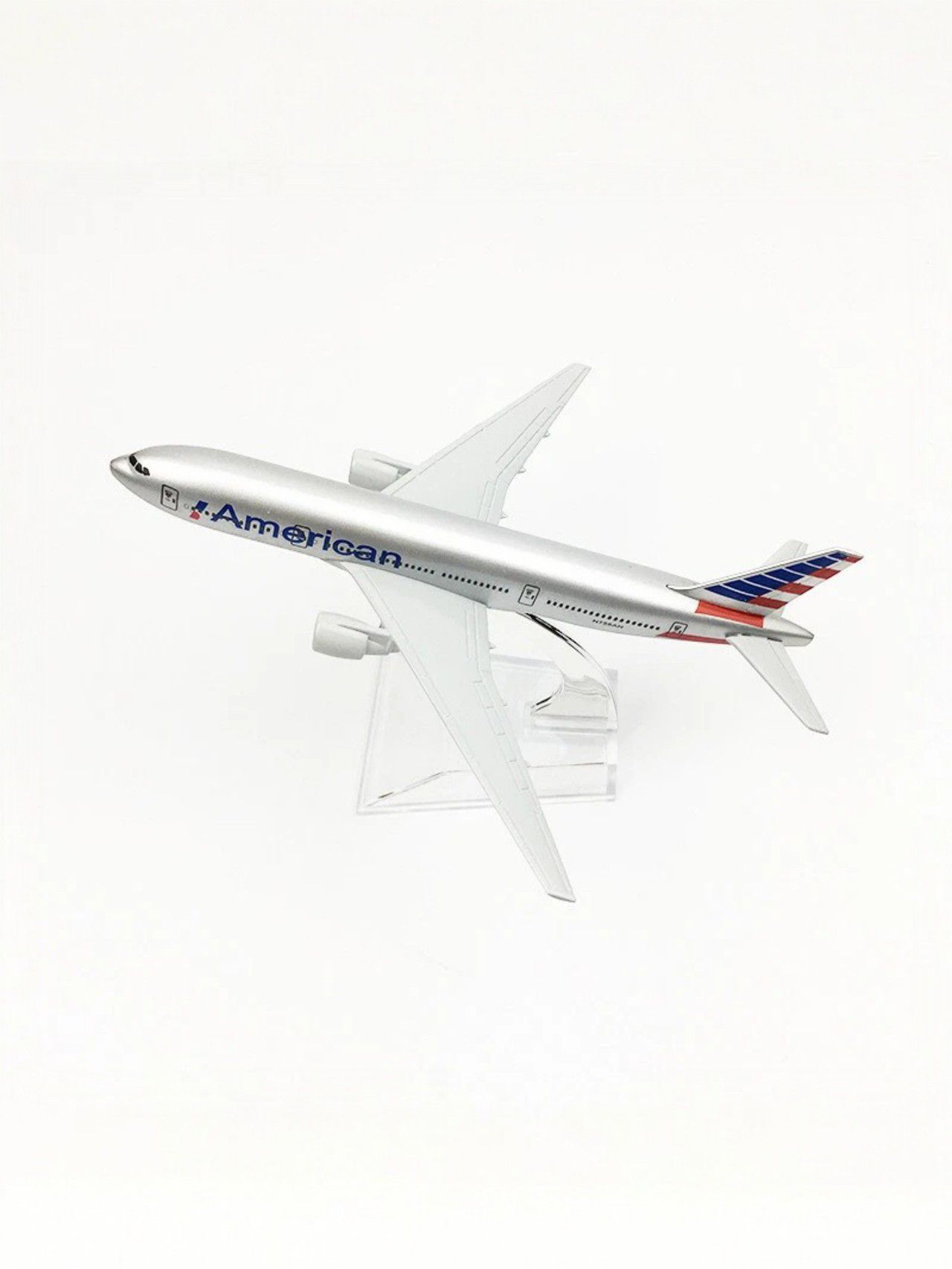 Aircraft Model Boeing 777 American Airlines Airplane 16 CM (Code-137)