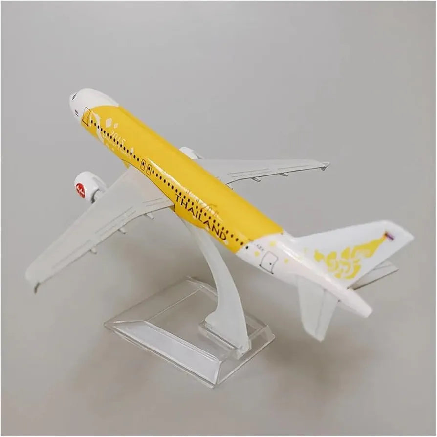 Aircraft THAILAND AIRBUS A380 Passenger Aircraft Plane Diecast Airplane Model 16cm Diecast Airplane Model Plane Aircraft Yellow 16cm No 118.