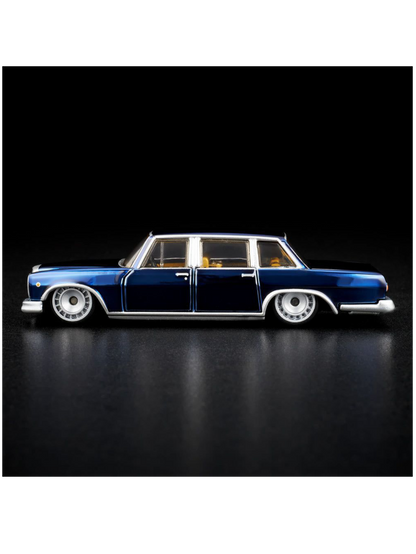 HotWheels Mercedes-Benz 600 RLC 1:64 Scale (With Acrylic Case)