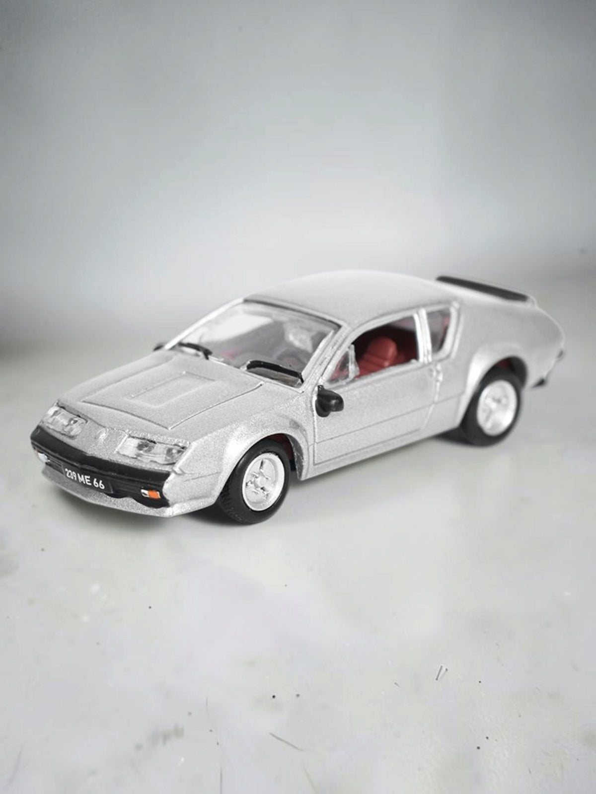 NOREV "Alpine A310 1977 Grey Metallic Diecast Model Car 1:87 Scale