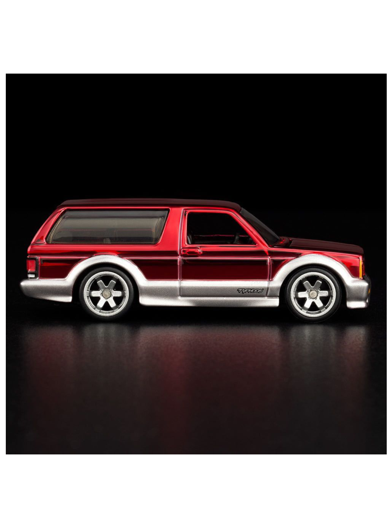 HotWheels 1992 GMC Typhoon RLC 1:64 Scale (With Protector)
