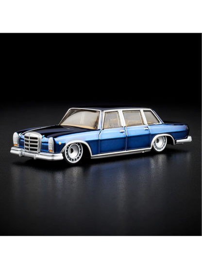 HotWheels Mercedes-Benz 600 RLC 1:64 Scale (With Acrylic Case)