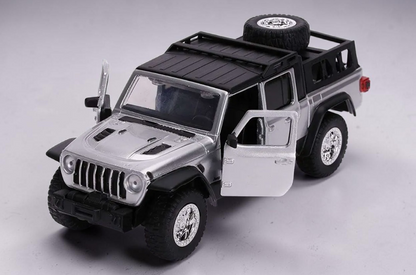 Fast and furious 2020 Jeep Gladiator Imported 1:43 Scale