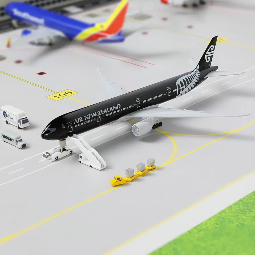 Aircraft Model 'Air New Zealand Boeing 787 Dreamliner Diecast Model Airplane With Display Stand 20cm Scale ( No.322 )