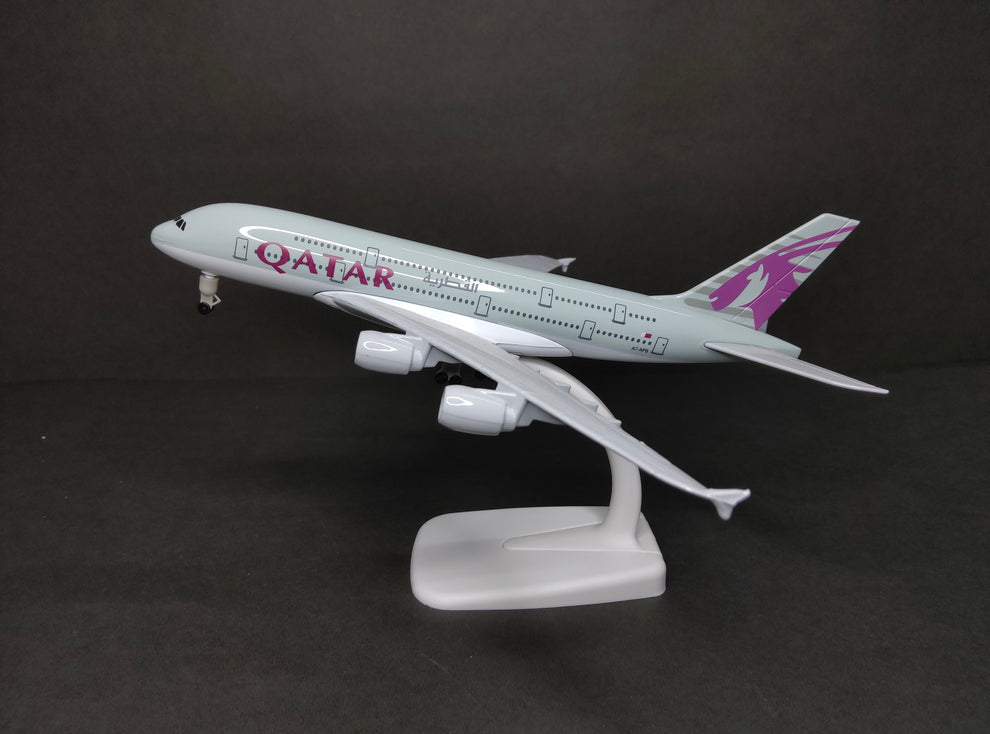 Aircraft 'Qatar Airways Airways  A380-800 A7-ABP 20cm' Scale Airplane Diecast Metal With Display Stand And Landing Wheels ( No.308)