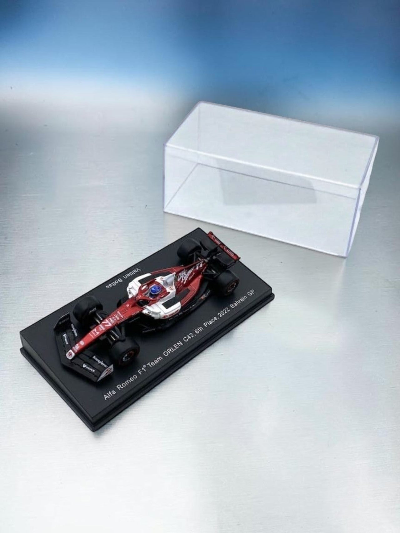 Sparky "Alfa Romeo F1 Team ORLEN C42 #77 Die-Cast Model Car – 2022 Bahrain GP 1:64 Scale