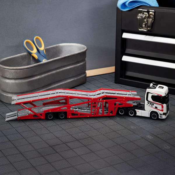 Hotwheels elite 64 scania 770 s hauler rlc