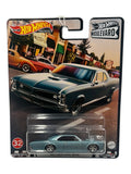 Hotwheels boulevard '66 pontiac gto imported premium 1:64 Scale