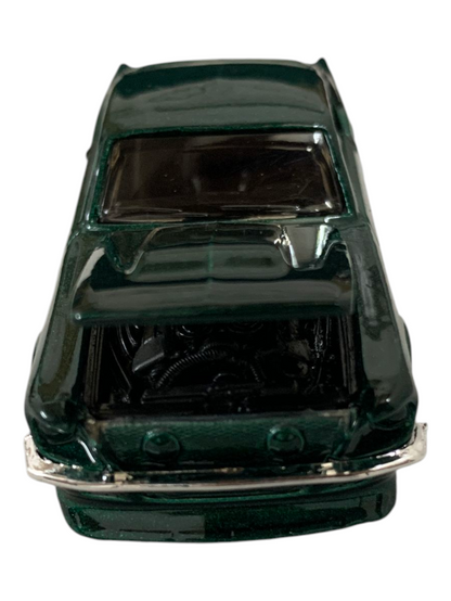 Bburago Vintage Cars Edition 1967 Ford Mustang GT 1:64 Scale