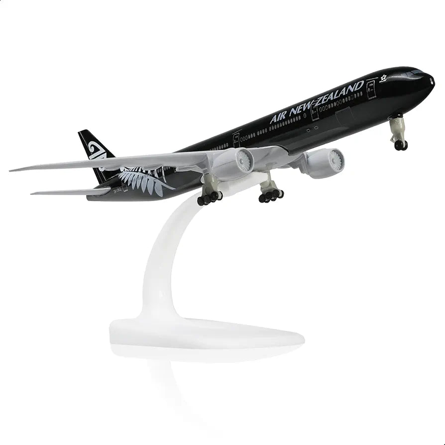 Aircraft Model 'Air New Zealand Boeing 787 Dreamliner Diecast Model Airplane With Display Stand 20cm Scale ( No.322 )