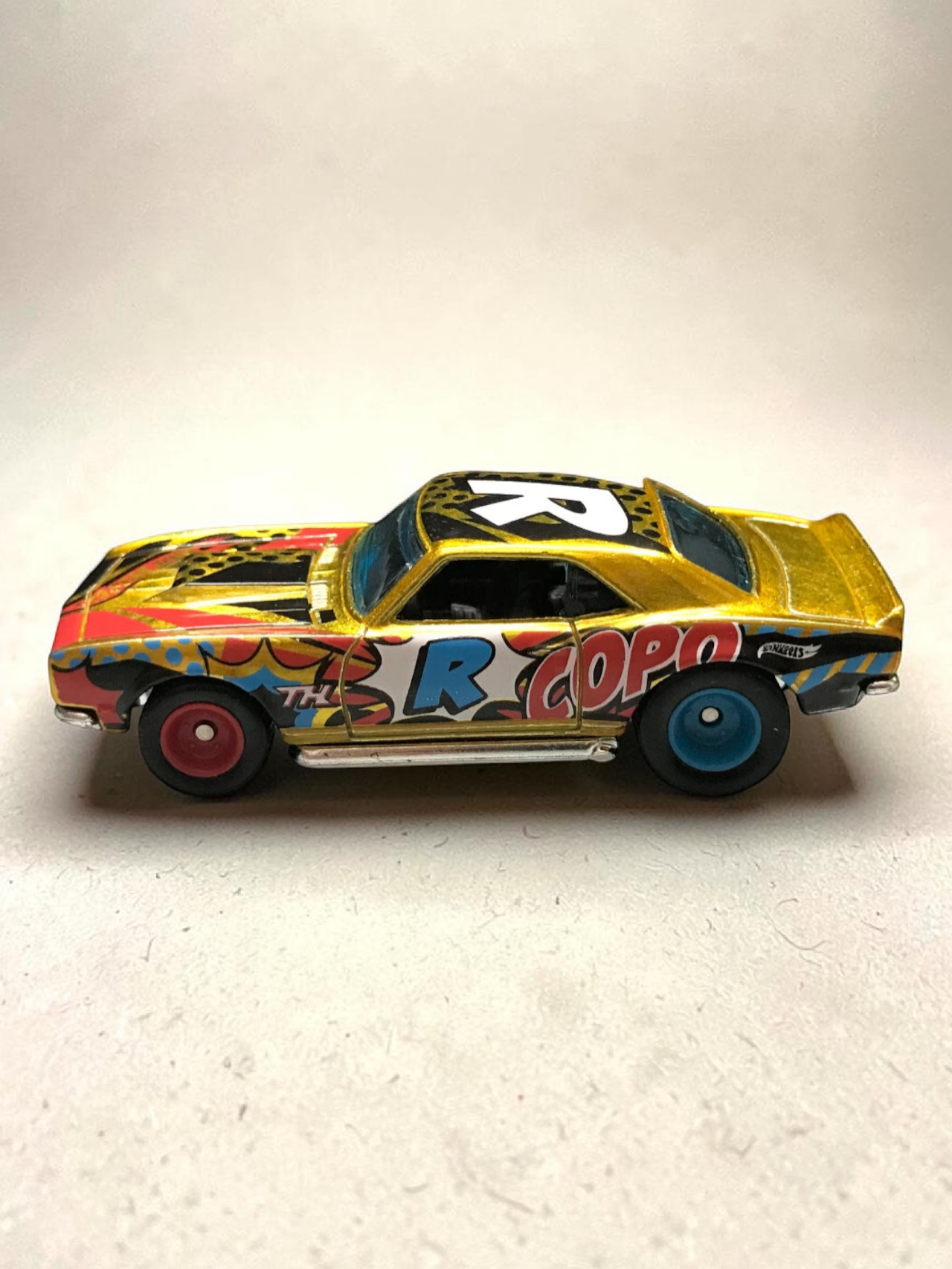 HotWheels '68 COPO CAMARO' Imported Mainline 1:64 Scale Super Treasure Hunt (With protector)