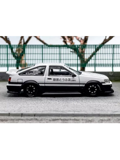 Street Warrior Toyota AE86 Rauh-Welt Premium Diecast 1:64 Scale (With Acrylic Case)