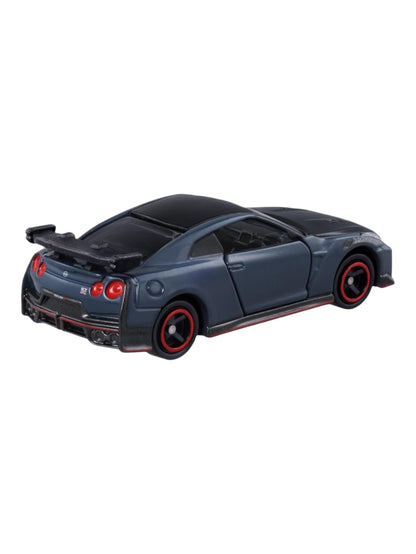 Tomica nissan GT-R nismo 1:62 scale
