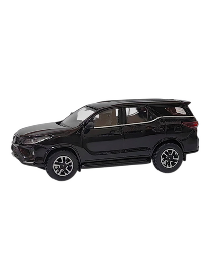 Para64 Toyota Fortuner Attitude Black Imported 1:64 Scale