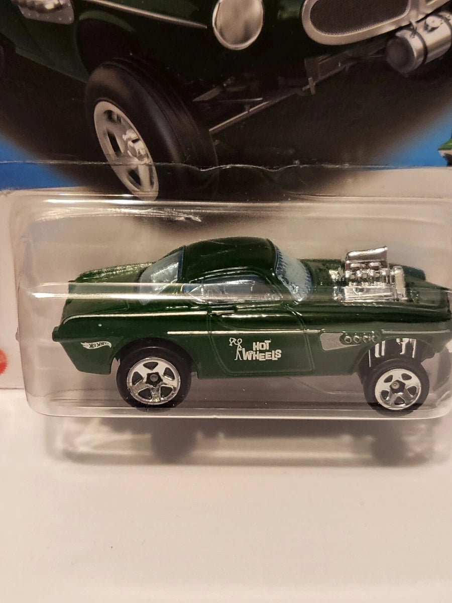 Hot wheels volvo p1800 gasser imported mainline 1:64 Scale