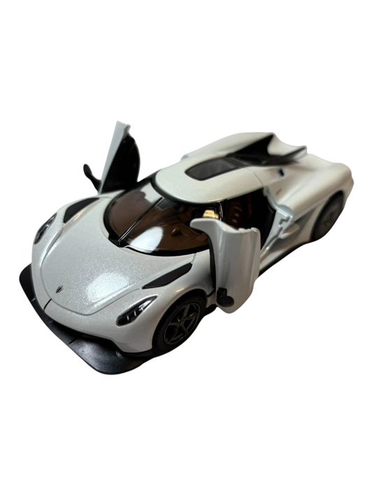Kinsmart Koenigsegg Jesko Absolut 1:36 Scale (Diecast Metal,Pull Back Action,Openable Doors)
