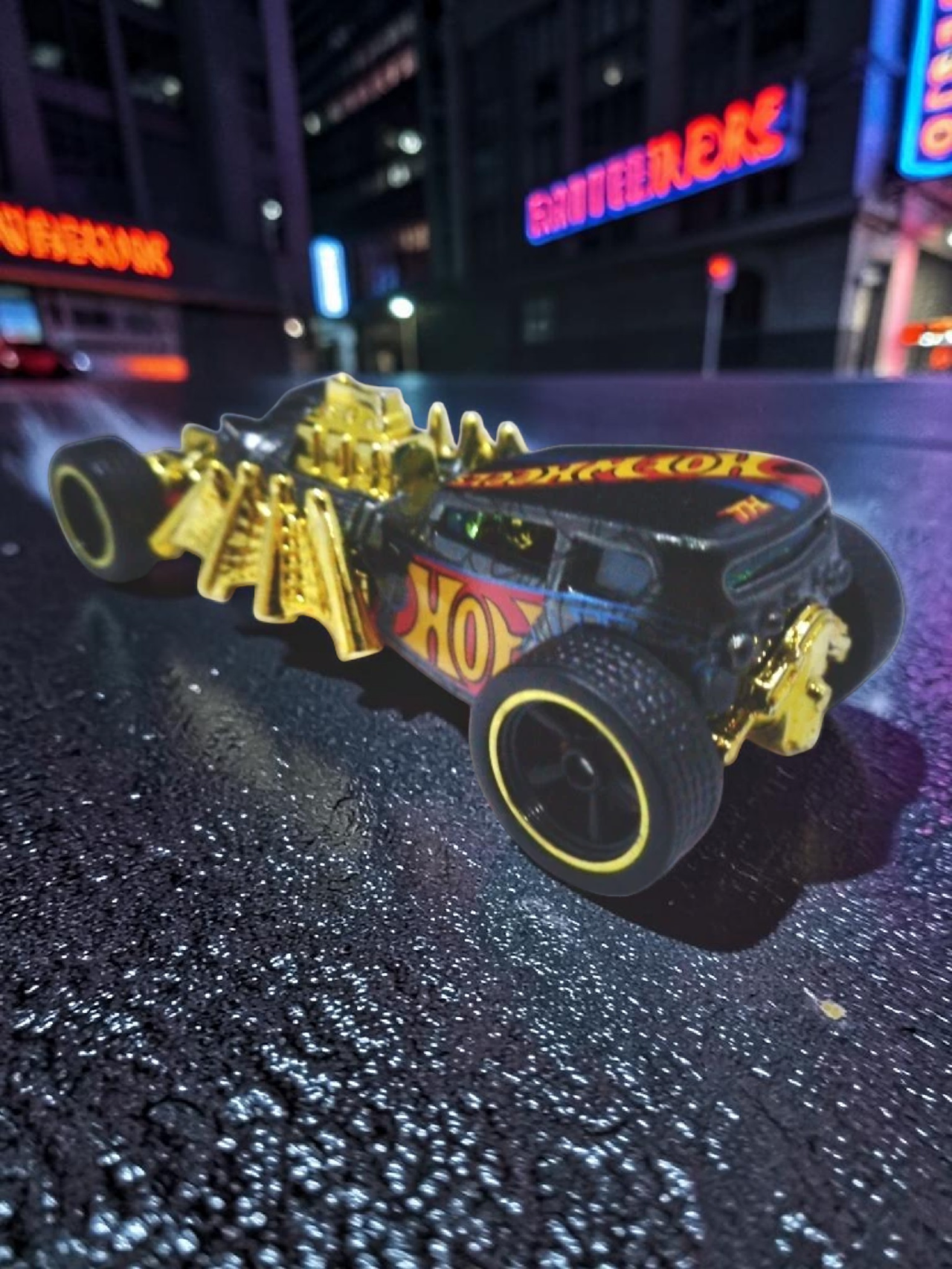 HotWheels 'STREET CREEPER' Imported Mainline 1:64 Scale Super Treasure Hunt (With protector)