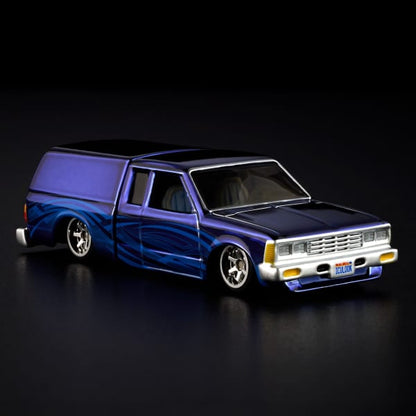 Hotwheels '1986 Nissan 720 King Cab 1:64 Scale | Collector Edition RLC JJY64-9893