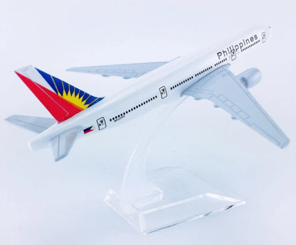 Aircraft Model Philippine BOEING 777 Passenger Aircraft Plane Airplane Diecast Model ( code 144 ) 16cm