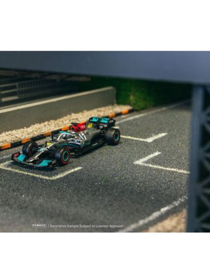 Tarmac Works Formula 1 Mercedes-AMG F1 W12 E Performance Las Vegas Grand Prix Launch Party 1:64 Scale