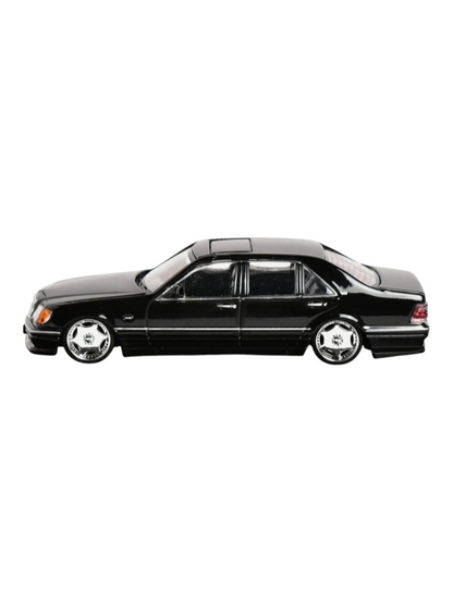 Street Weapon Mercedes-Benz W140 Premium Diecast 1:64 Scale (With Acrylic Case)