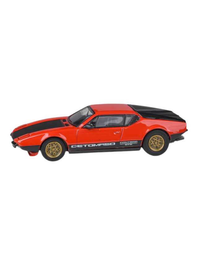 Para64 1972 DeTomaso Pantera Red/Black - Lights Down 1:64 Scale Diecast
