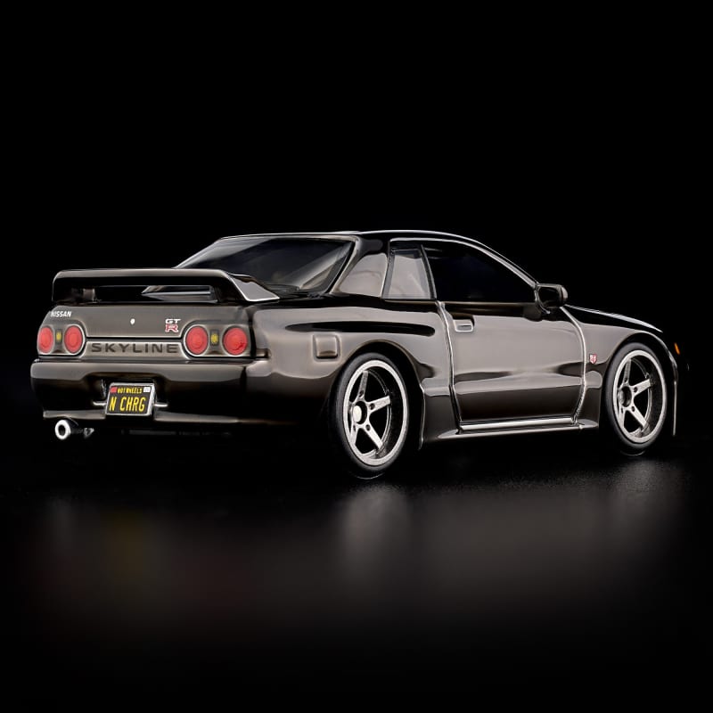 Pre-Order HotWheels Nissan Skyline GT-R (BNR32) Imported Premium RLC 1:64 Scale (ETA: December 2026 End)
