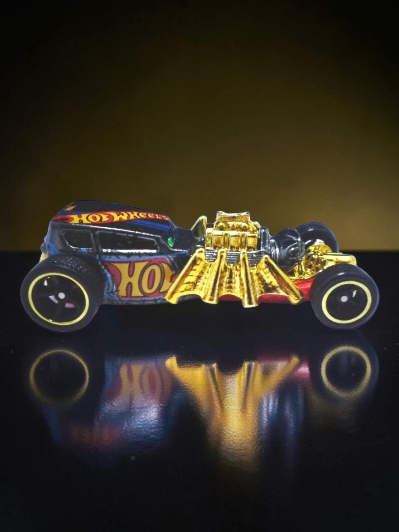 HotWheels 'STREET CREEPER' Imported Mainline 1:64 Scale Super Treasure Hunt (With protector)