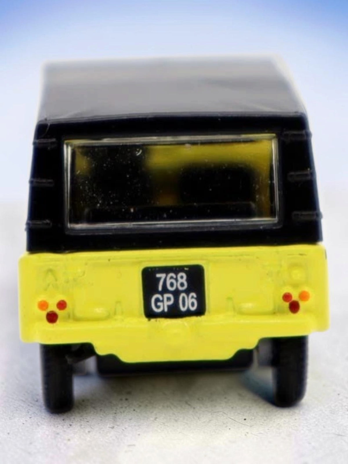 NOREV Collectors 1:87 Scale "Citroen Mehari 1983 Diecast Toy Car Models