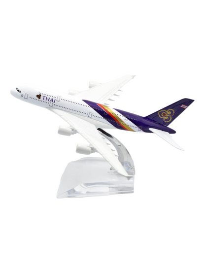 Aircraft Model Airbus A380 Thai Airways Airplane 16 CM ( Code-110)